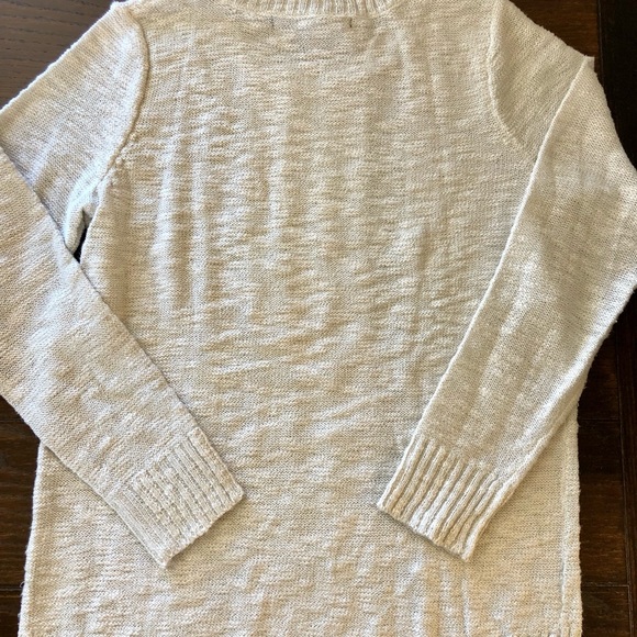 Kensi cream/light oat sweater with hint of silver sheen - Picture 4 of 5
